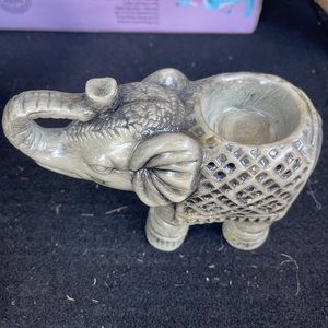 Elephant candle holder
